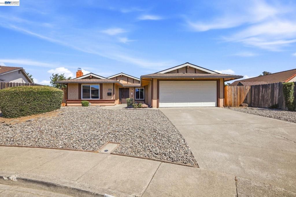 2640 Beecham, Fairfield