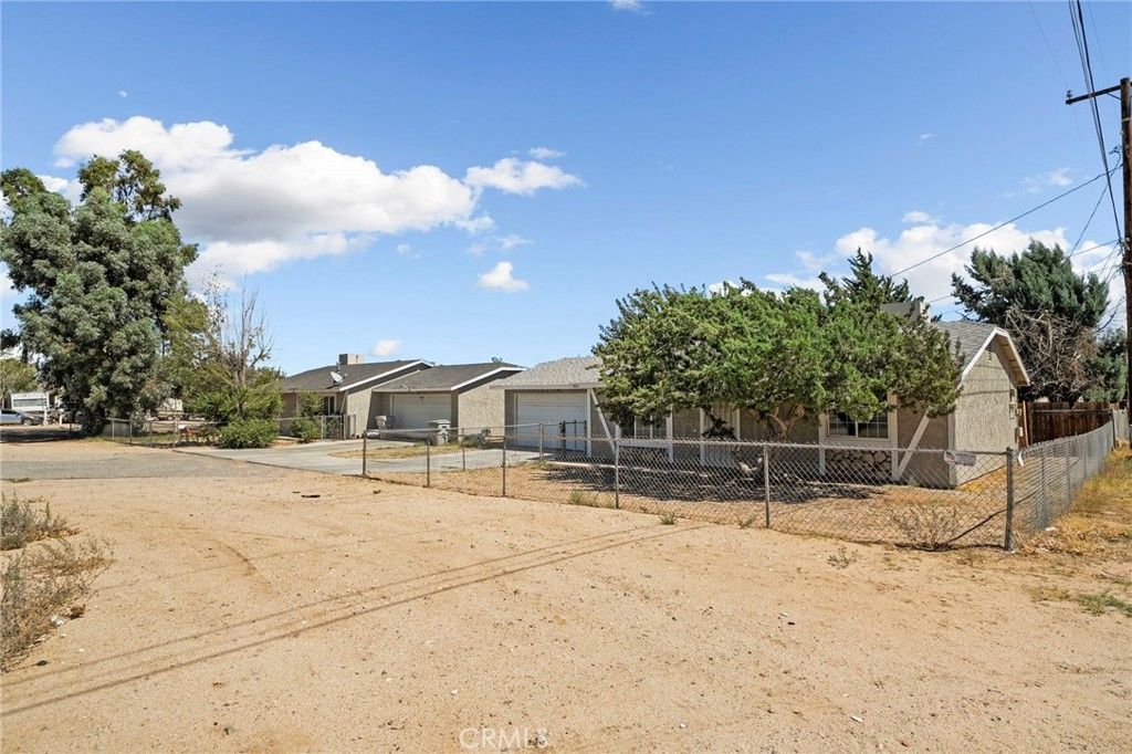 9891 3rd Avenue, Hesperia