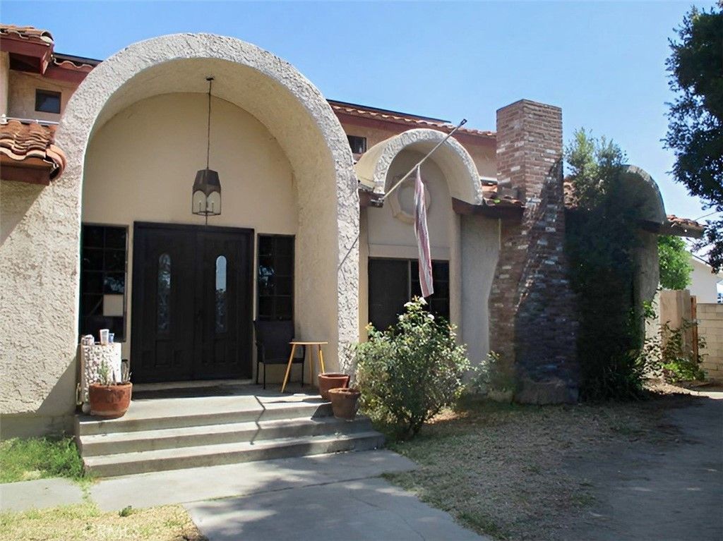 16815 Parthenia, Northridge