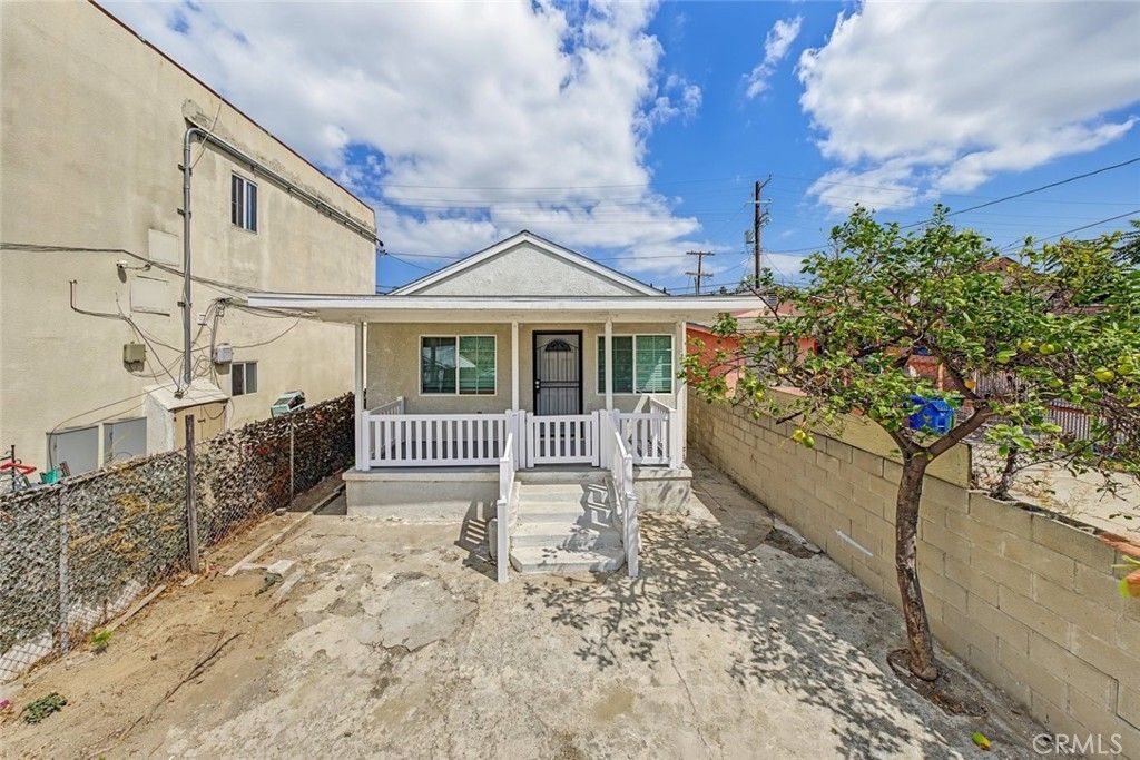 3207 E Cesar E Chavez Avenue, Los Angeles