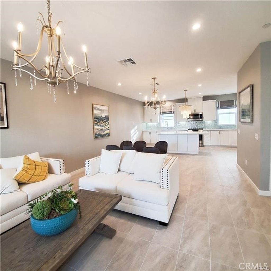 2218 Synergy, Irvine