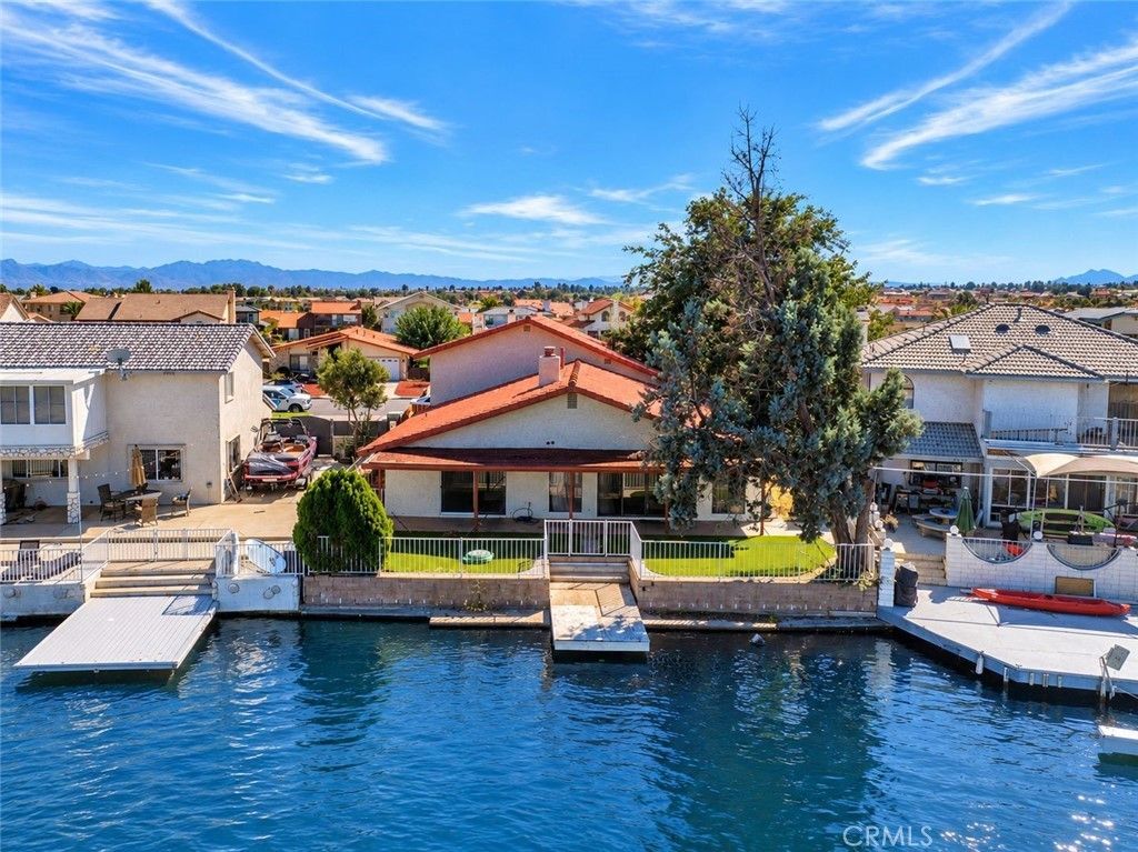 18262 Harbor, Victorville