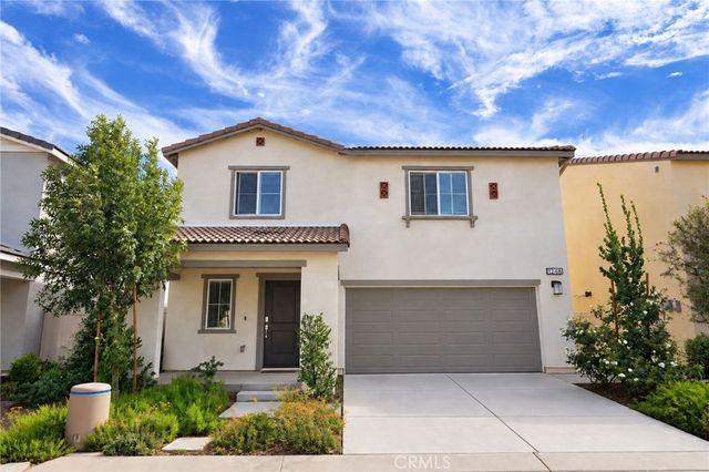 1248 Goldenbrush Way, Banning