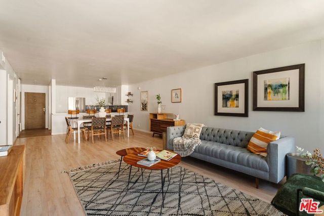 1559 Winona Boulevard # F2, Los Angeles