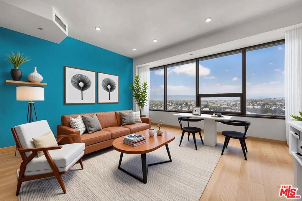 1100 Wilshire Boulevard # 2605, Los Angeles
