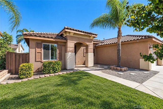 182 La Amistad, Hemet