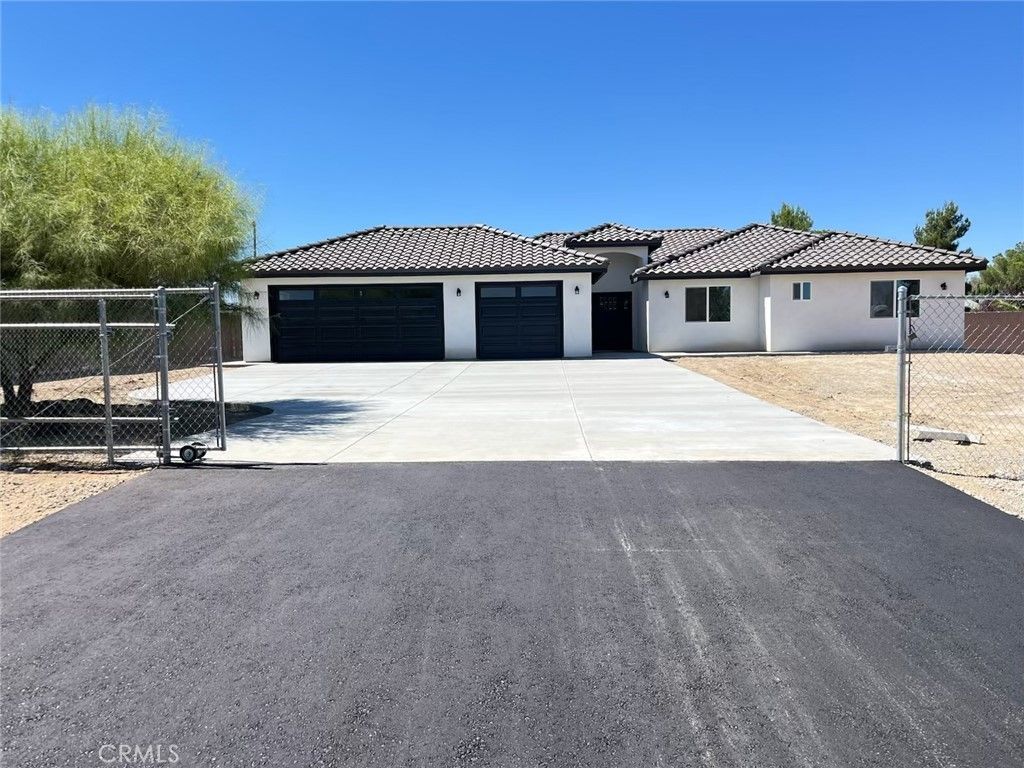 10674 Victor Avenue, Hesperia