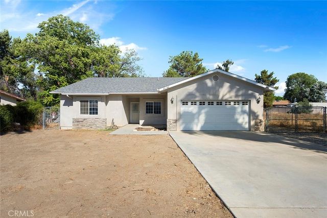 25940 Dartmouth, Hemet