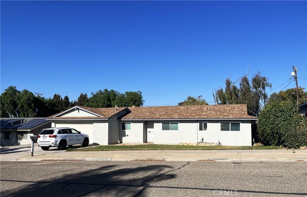 1337 Mira Flores Drive, Santa Maria