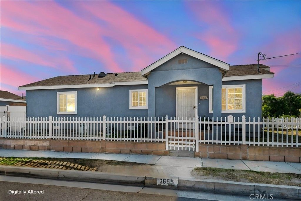 3655 Webster, Long Beach