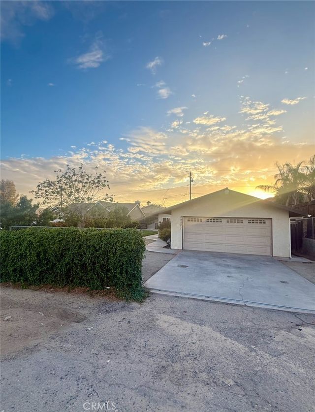29521 Platino, Menifee
