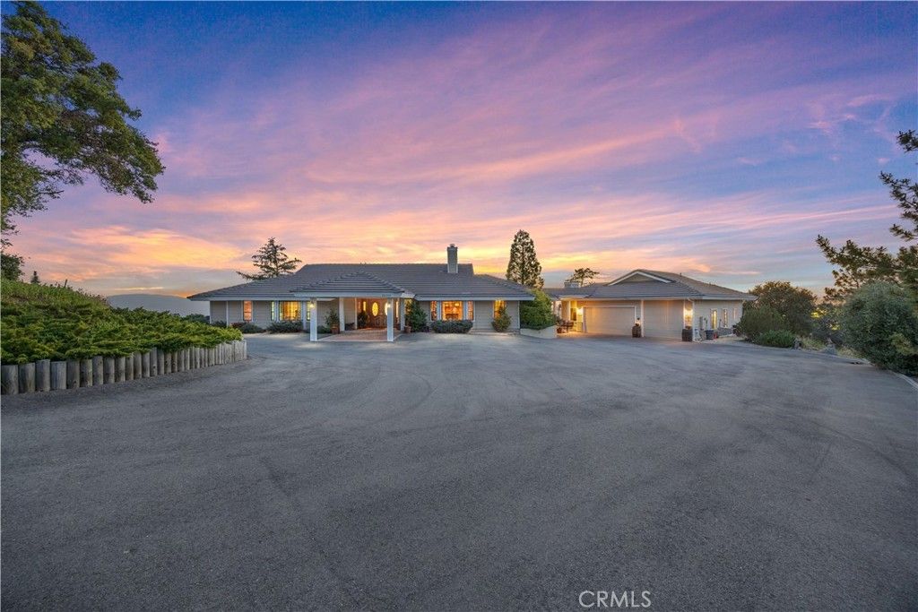 30300 Piebald Court, Tehachapi