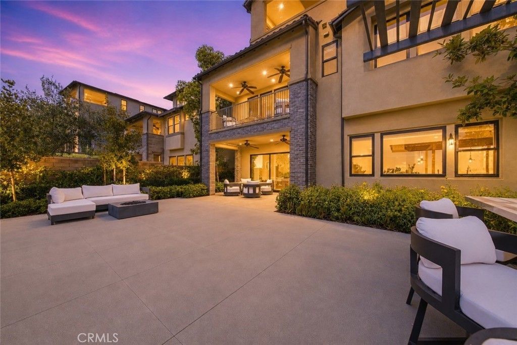 17 Ponte, Lake Forest
