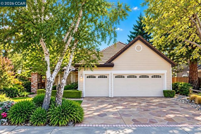 1808 Eagle Peak Ave, Clayton