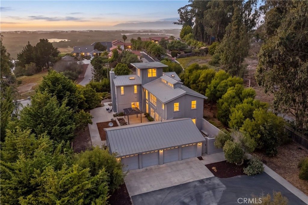 950 Mesa View Drive, Arroyo Grande