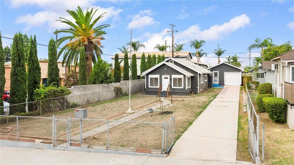 293 S Poplar, Brea