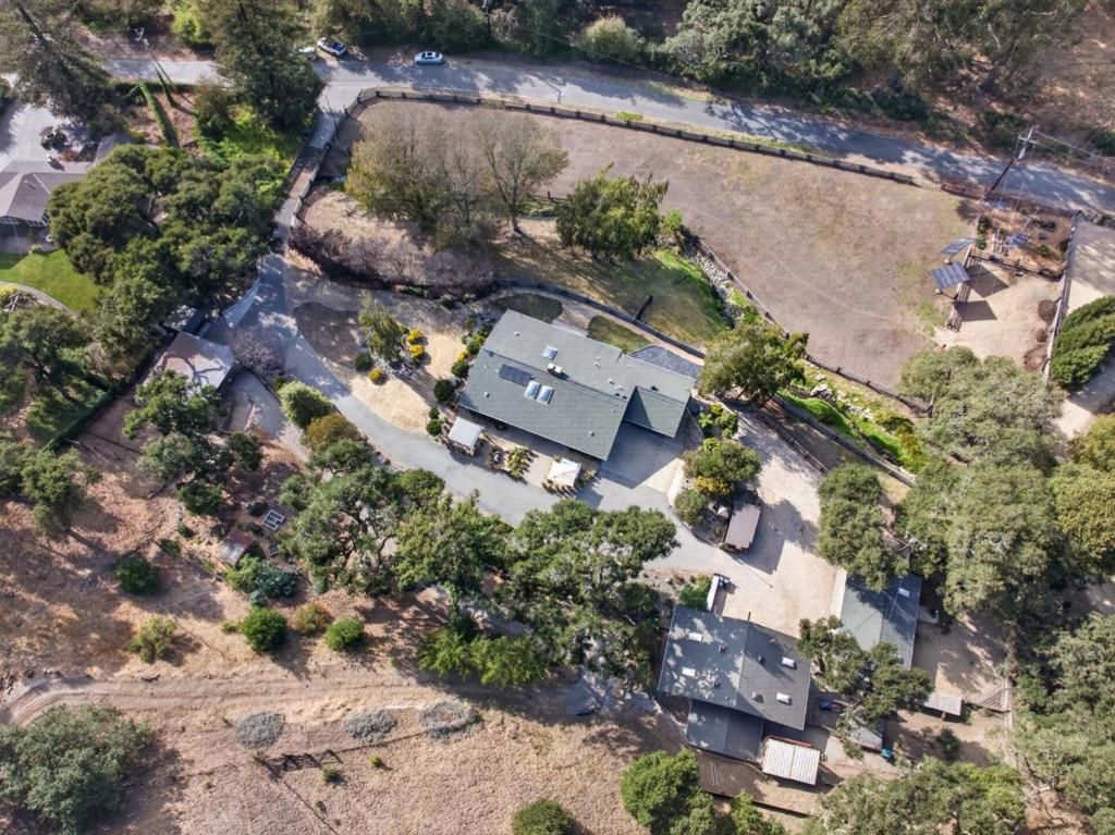 125 Old Stage Road, Salinas
