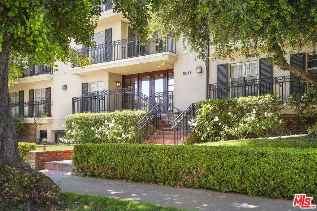 15248 Dickens Street # 108, Sherman Oaks