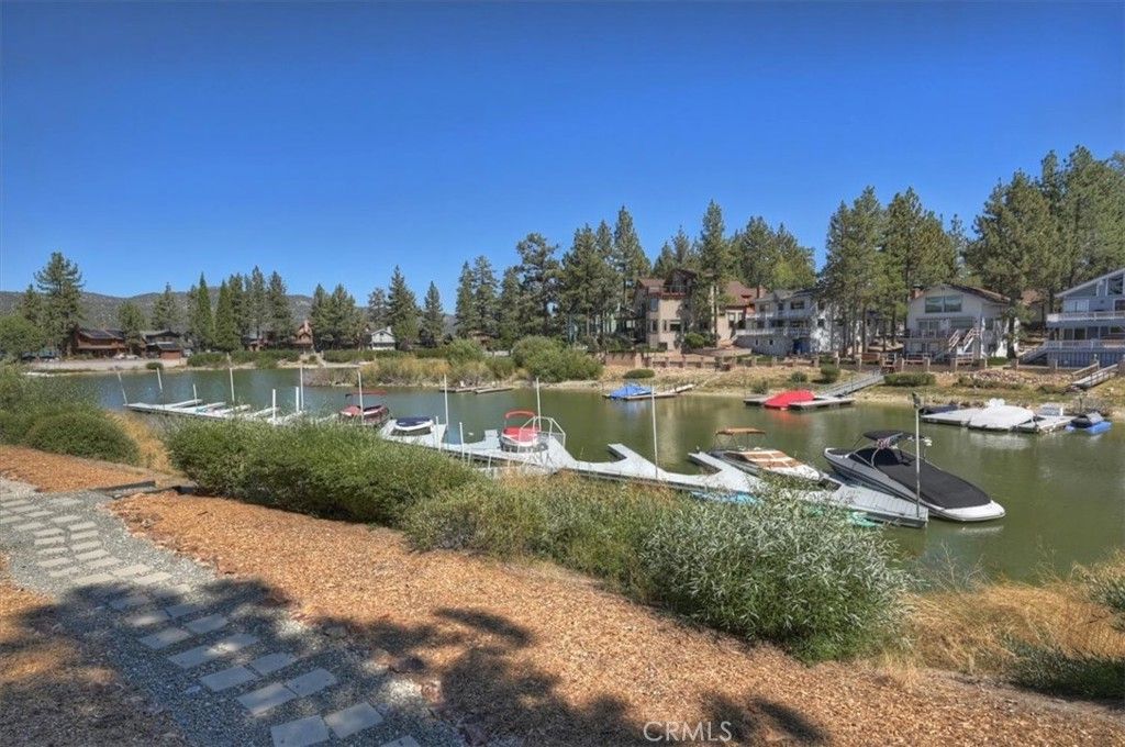 39802 Lakeview Drive # 9, Big Bear Lake