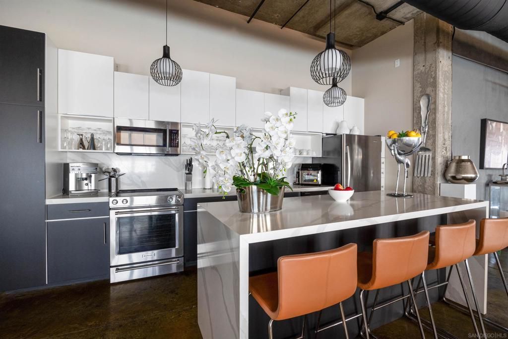 3940 7th Ave # 215, San Diego