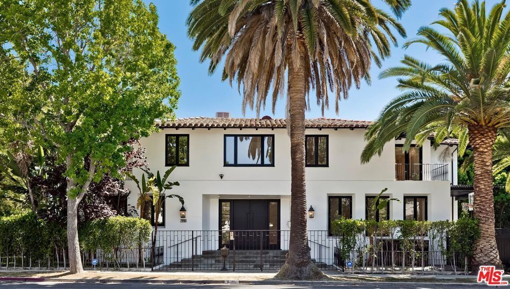 2890 Forrester Drive, Los Angeles