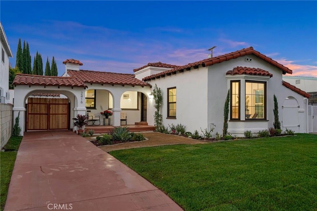 2416 W 80th, Inglewood