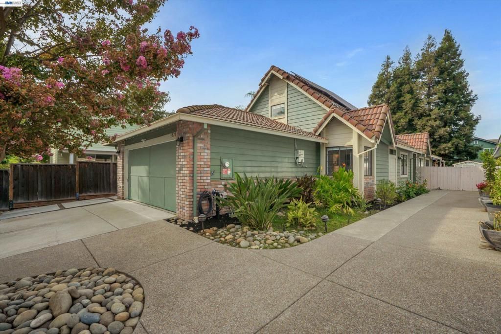 5520 Rainflower Dr, Livermore