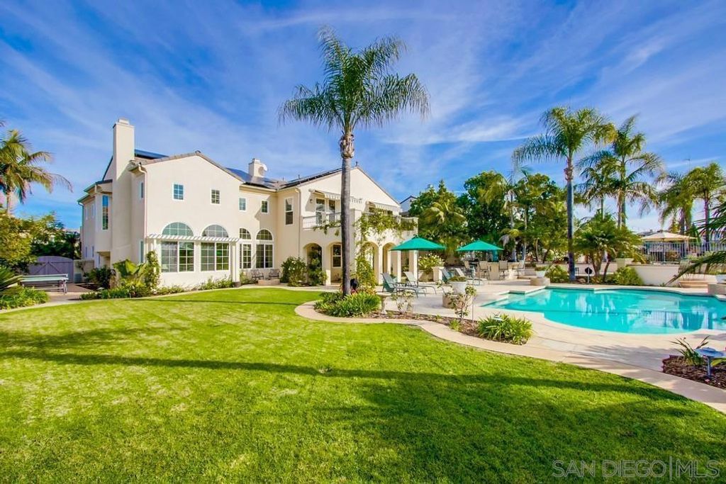 12423 Figtree St, San Diego