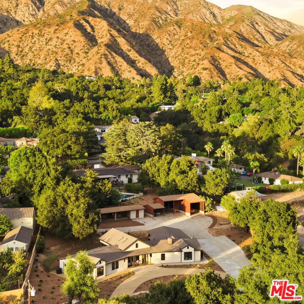 3033 Clarmeya Lane, Pasadena