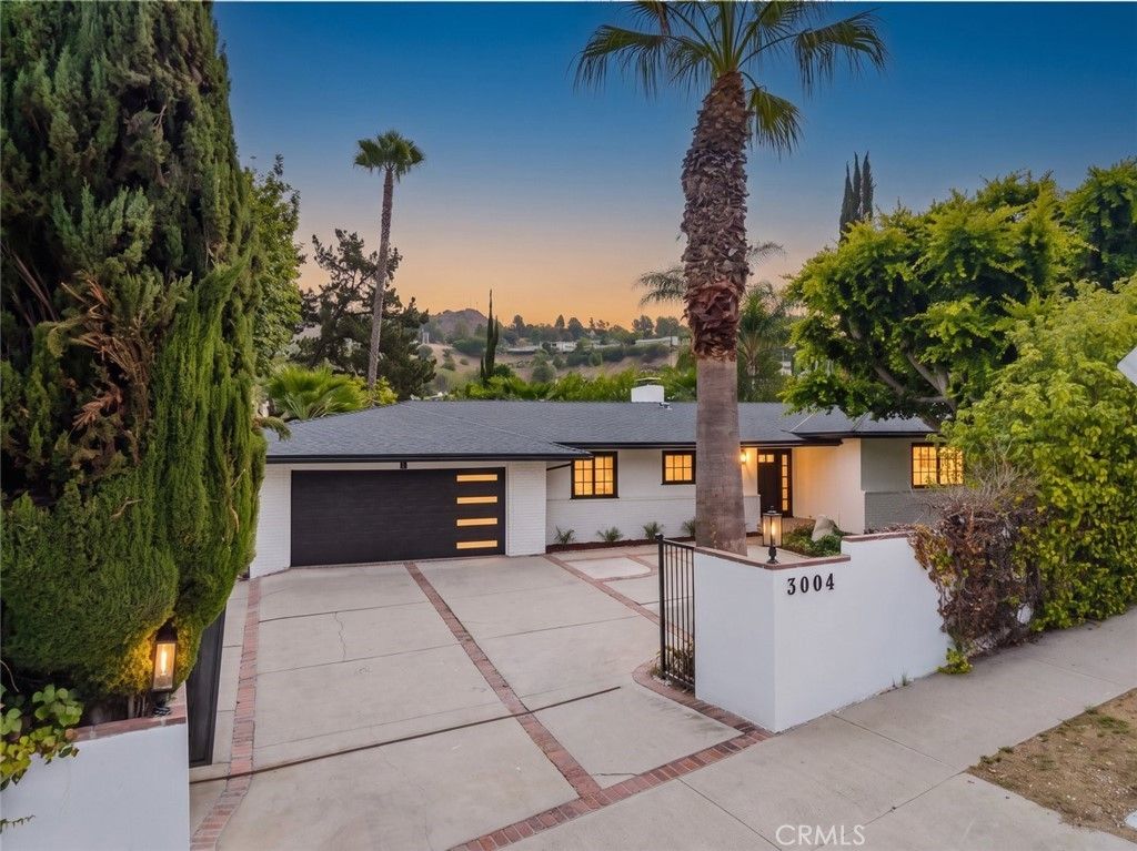 3004 Laurel Canyon Boulevard, Studio City