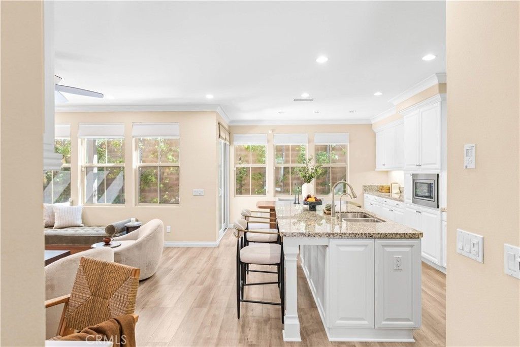 30 Larkfield, Irvine