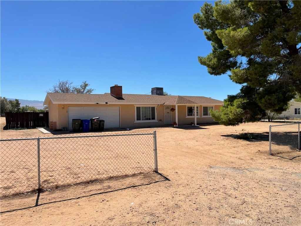 14371 Jicarilla Road, Apple Valley