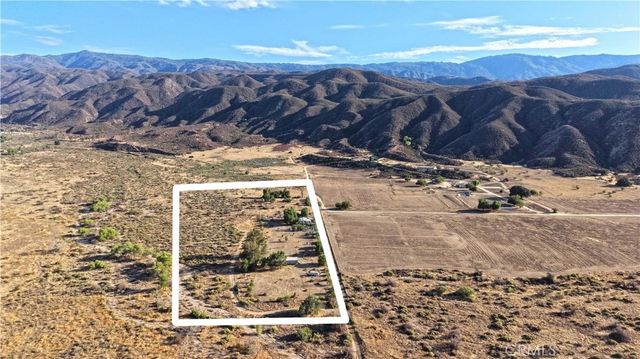 44755 Highway 79, Aguanga