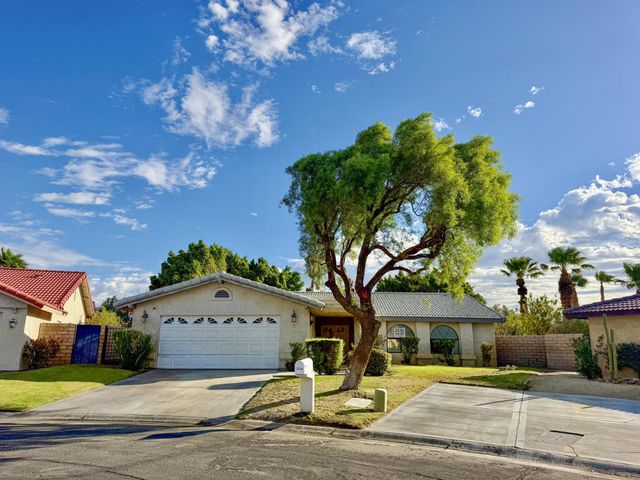 27136 Shadowcrest Lane, Cathedral City