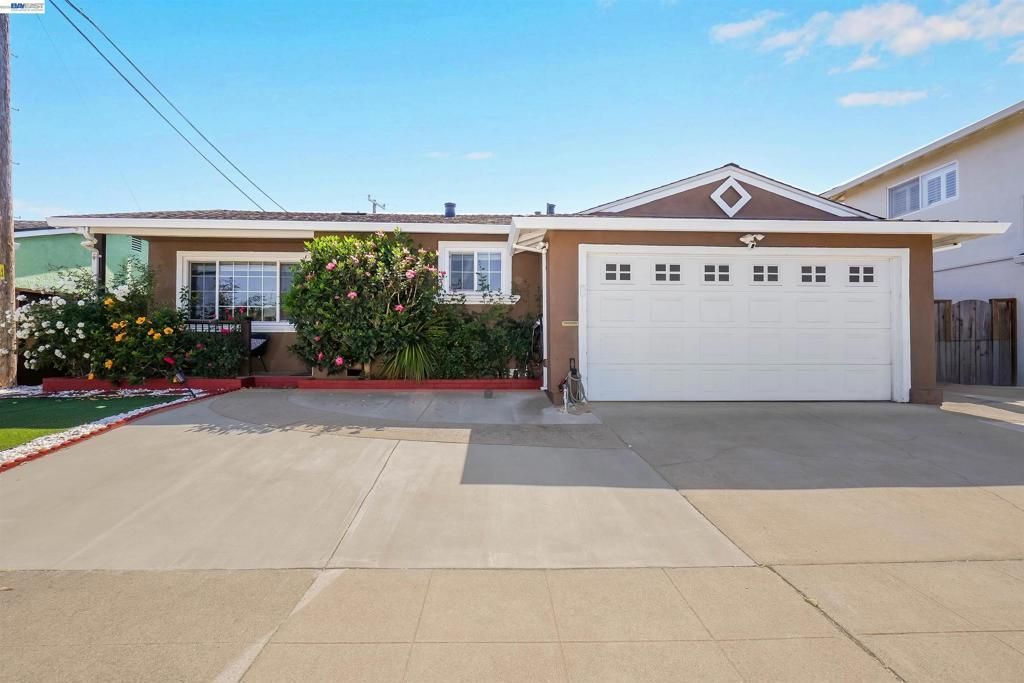 1172 Huron Ln, Hayward