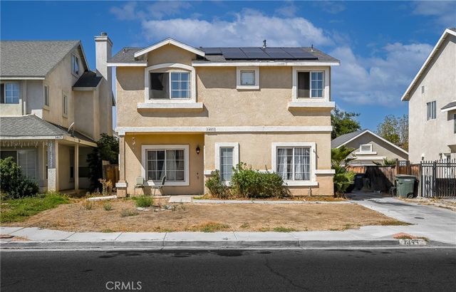 1453 Rabbit Peak Way, Hemet
