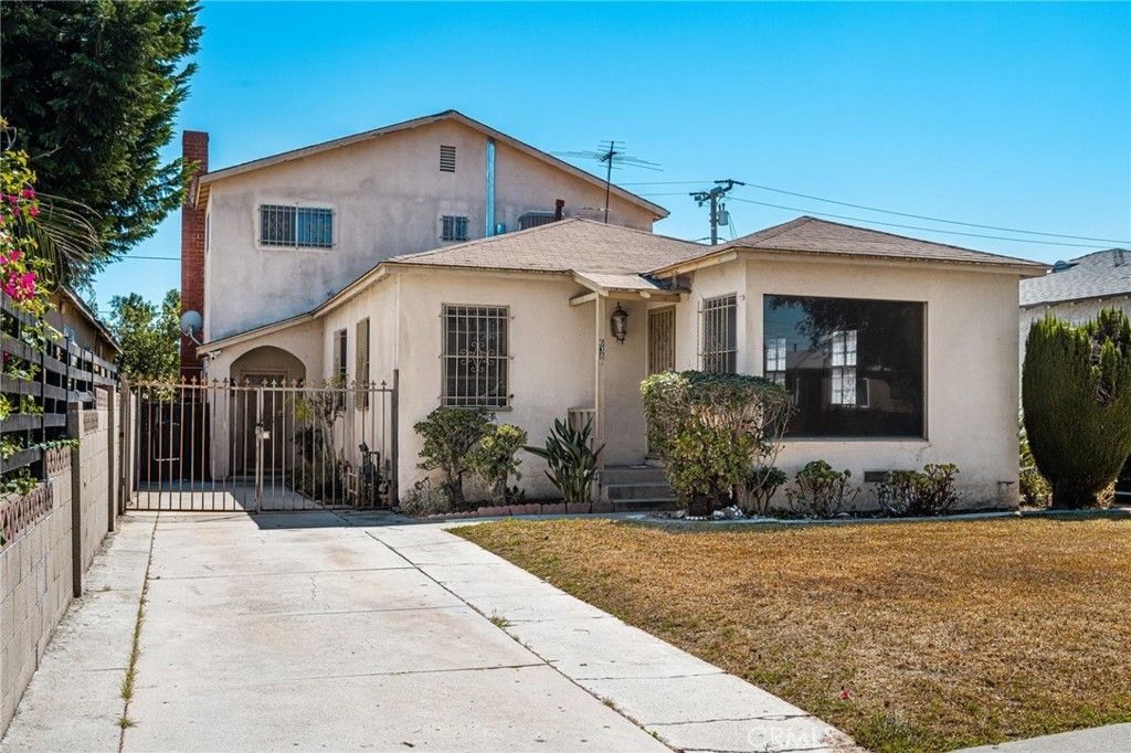 638 E 137th, Los Angeles