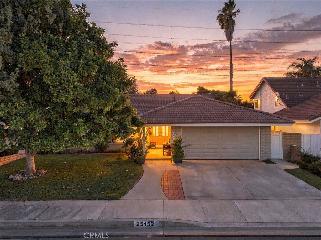 25152 Avenida Rotella, Valencia
