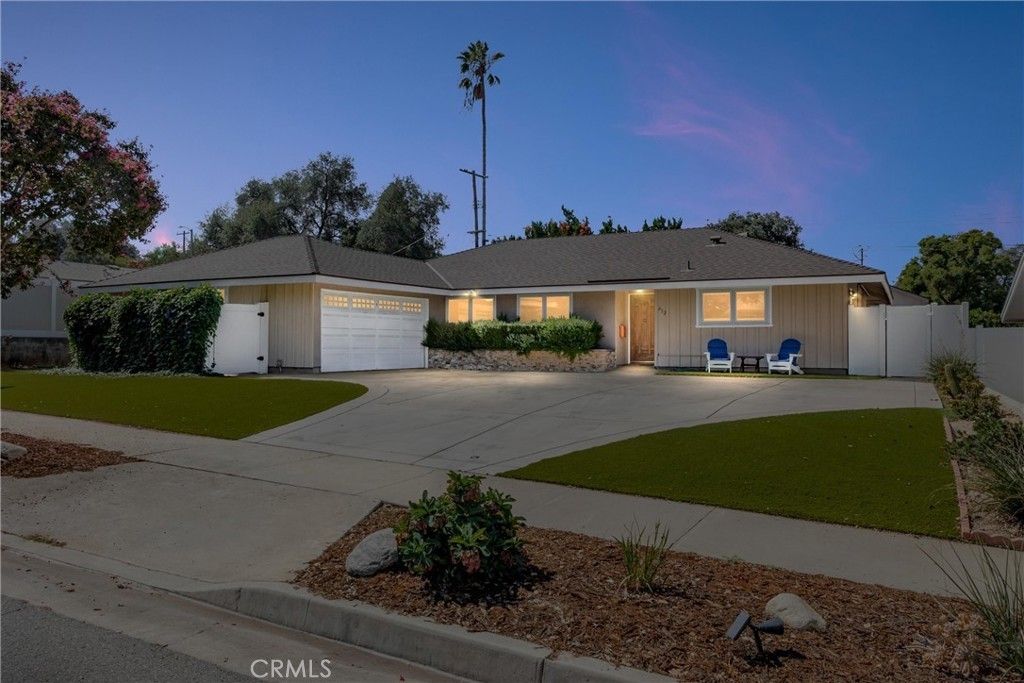 612 Lakeside Avenue, Redlands