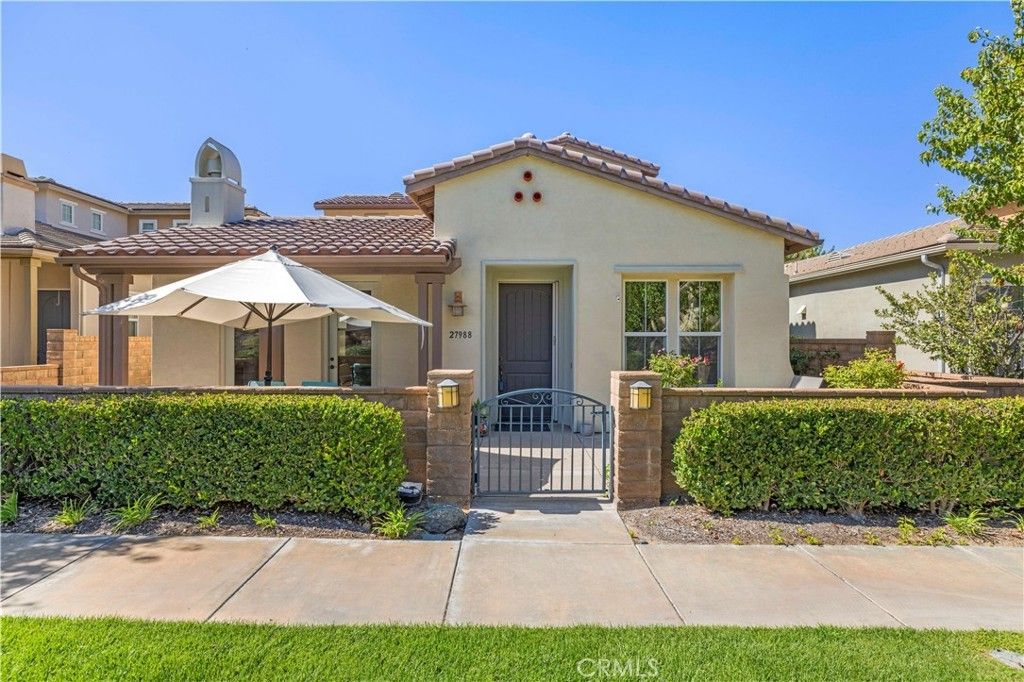 27988 Red Pine Court, Valencia