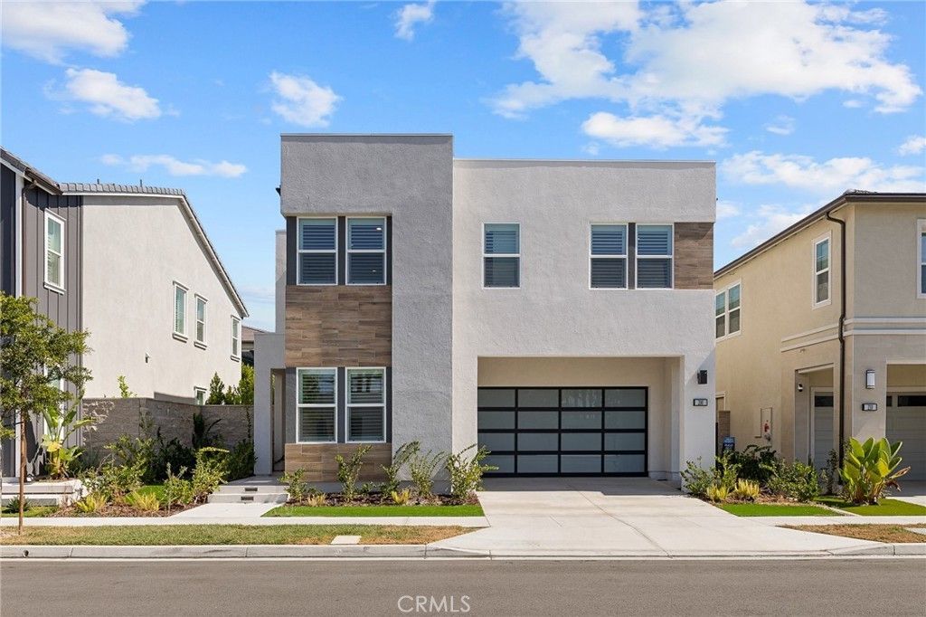 200 Orange Grove, Lake Forest