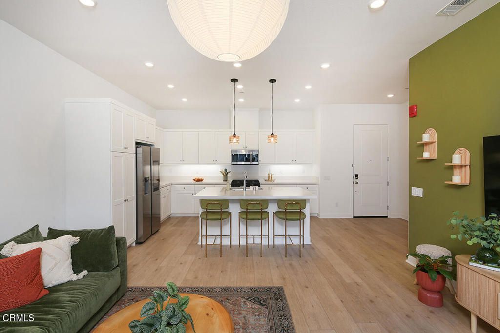27212 Diamond Peak Lane # 301, Valencia