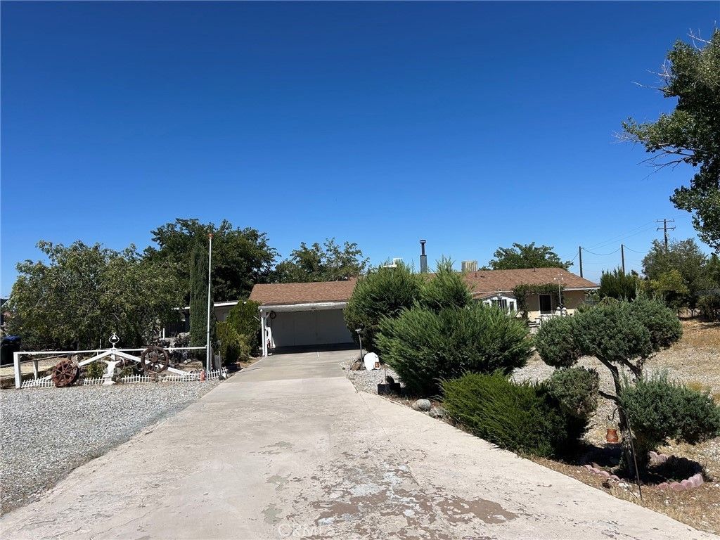 3874 Elsinore Rd, Phelan