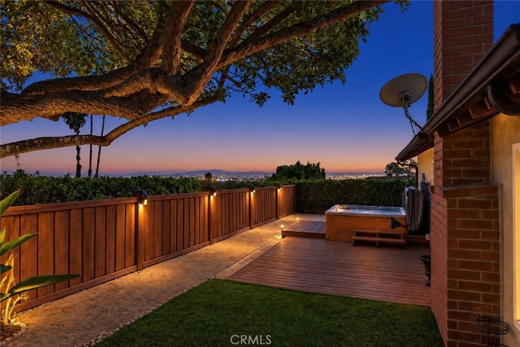 11528 Amigo Avenue, Porter Ranch