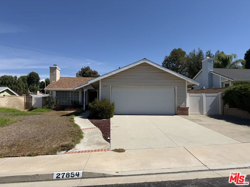 27854 Crookshank Drive, Santa Clarita