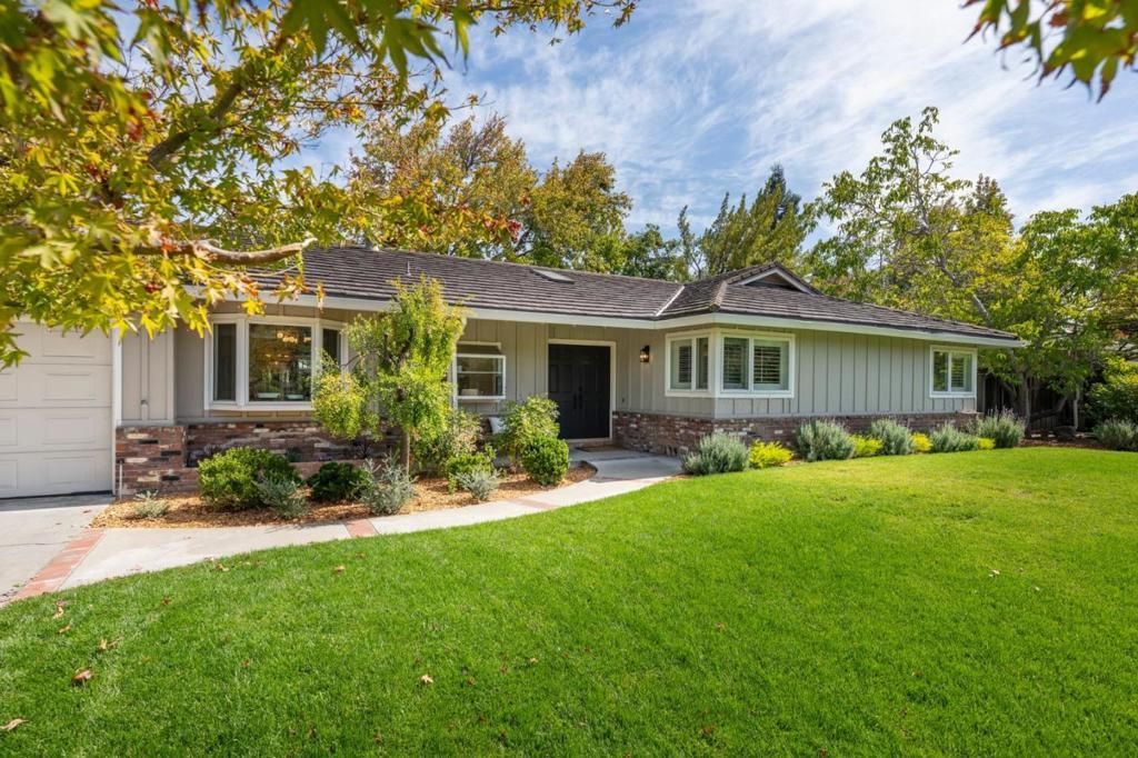 1624 Newcastle Drive, Los Altos