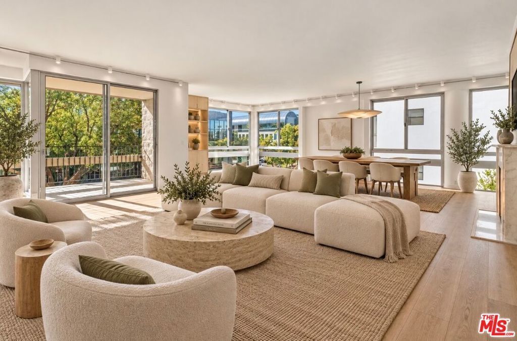 320 N Maple Drive # 303, Beverly Hills