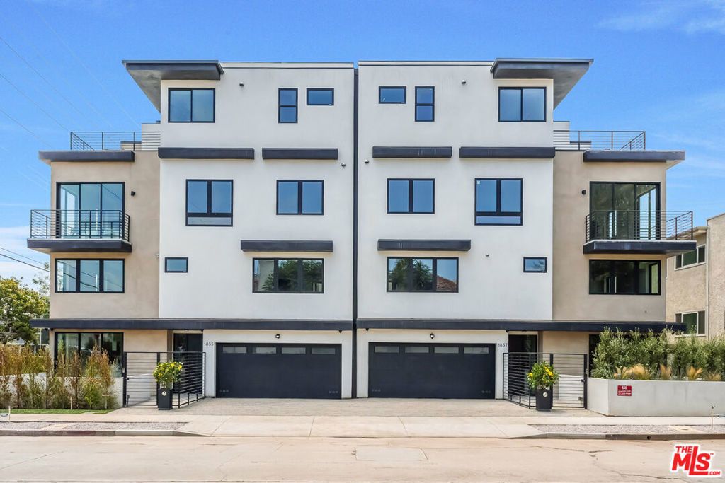 1859 Barry Avenue, Los Angeles