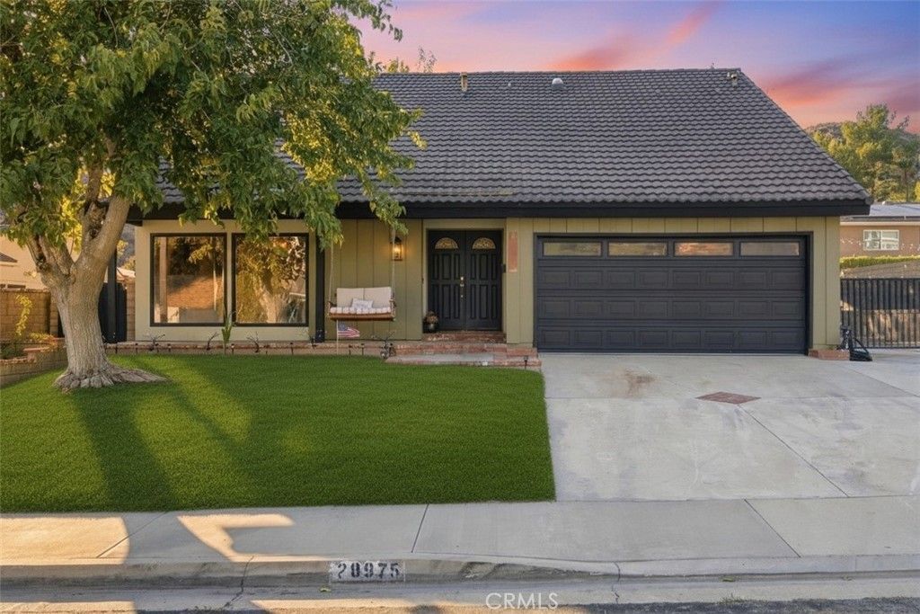 28975 Lotusgarden, Canyon Country