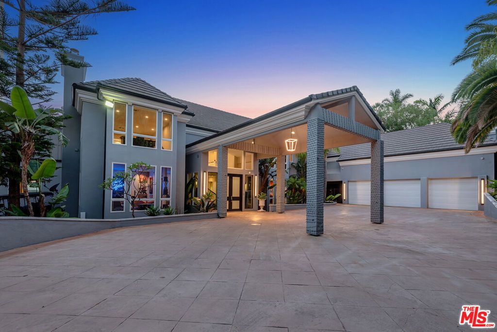 27551 Pacific Coast Highway, Malibu